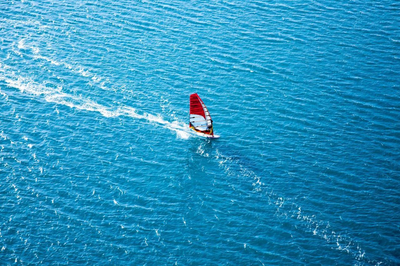Avani Plus Fares Maldives Resort - 50 Percent Off On Seaplane Transfer For Minimum Stay Of 3 Nights And More For Stays Until 31 October 2025 Kendhoo Zewnętrze zdjęcie